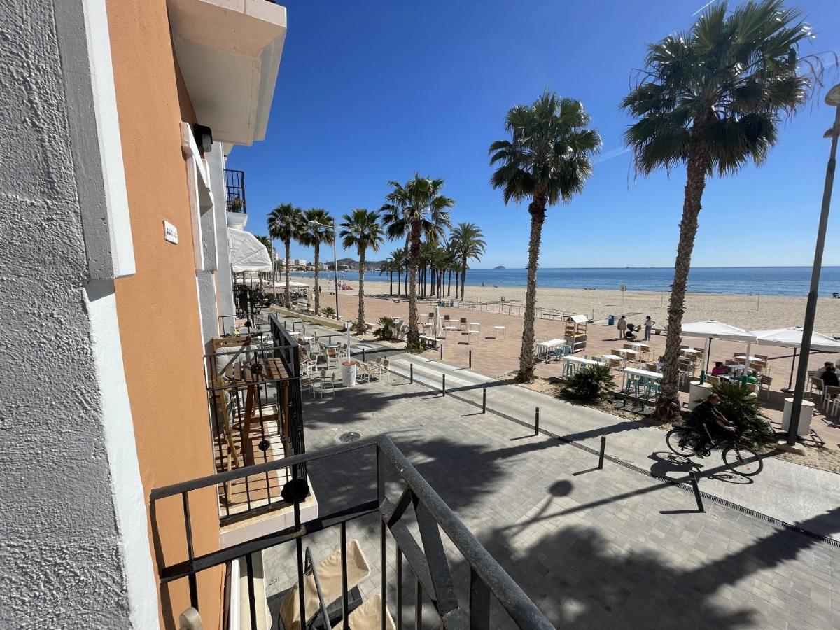 AR27-3 primera línea de playa Villajoyosa  Exterior foto